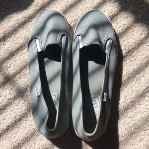 **LIKE NEW** VANS SLIP-ON FLATS